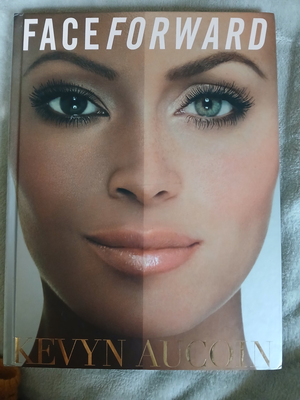 Kevyn Aucoin Face Forward